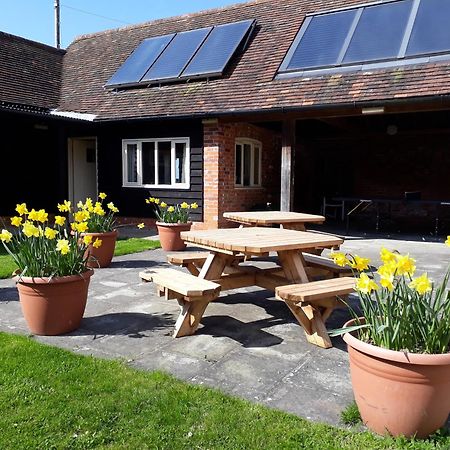 Palace Farm Courtyard And Granary Rooms Doddington  Exterior photo