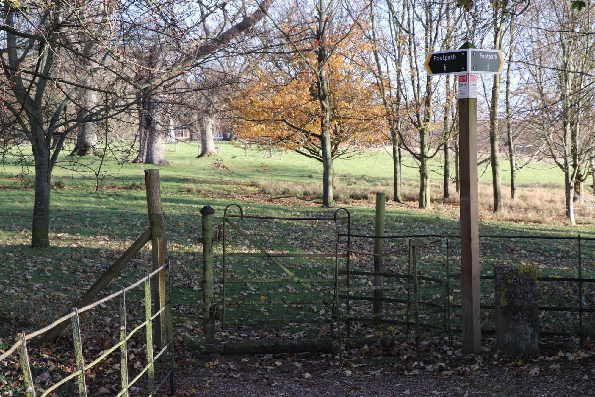 Palace Farm Courtyard And Granary Rooms Doddington  Exterior photo