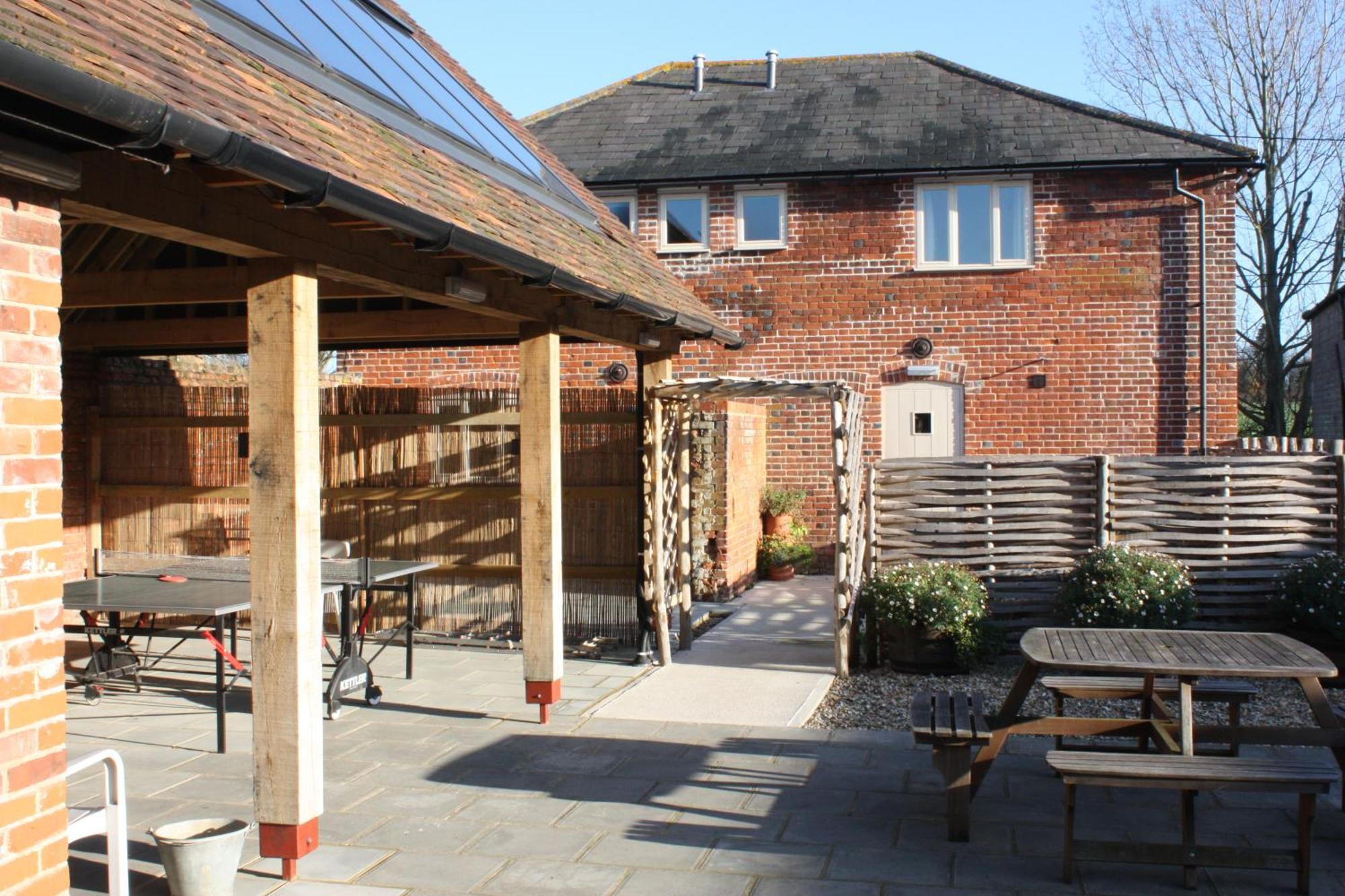 Palace Farm Courtyard And Granary Rooms Doddington  Exterior photo